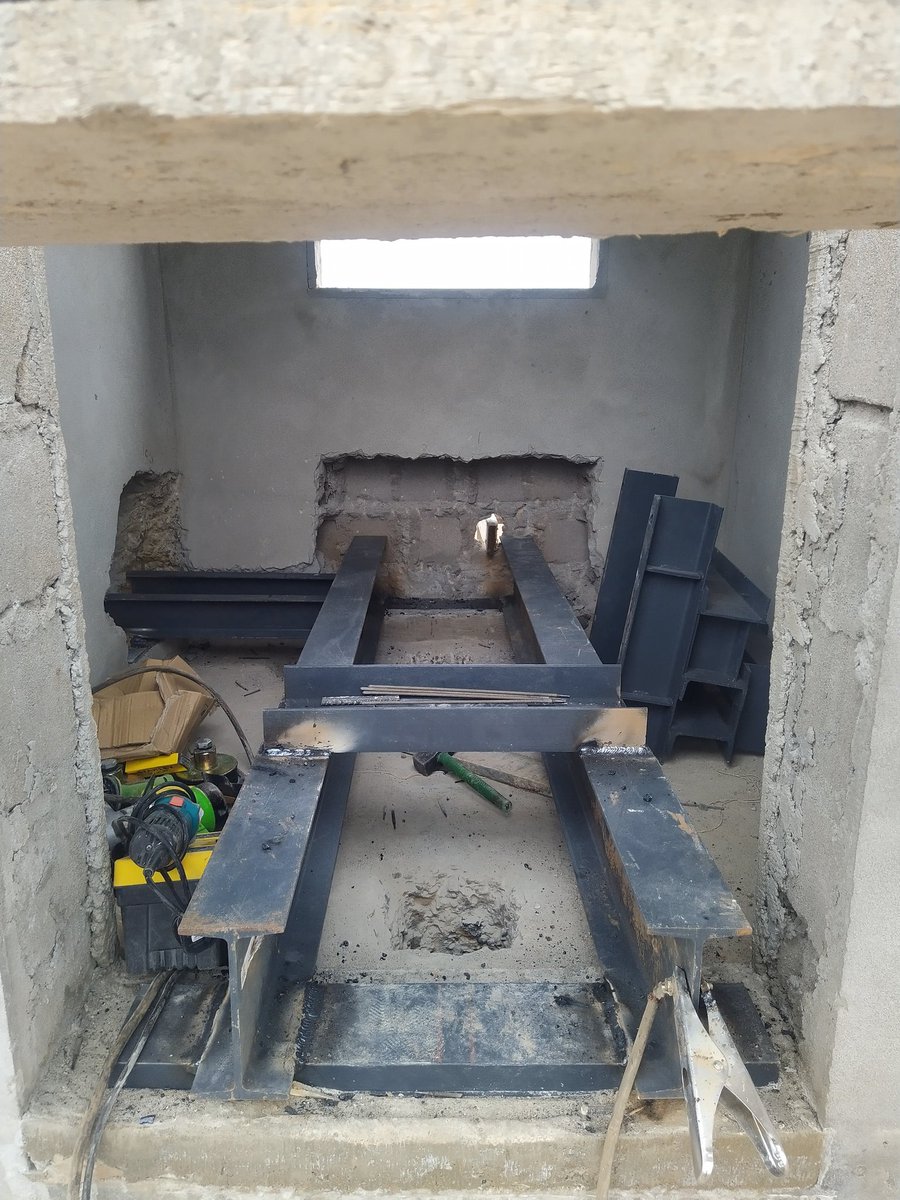 EsclerElevators's tweet photo. 🔧🇨🇫 https://t.co/YMigGXF1cv