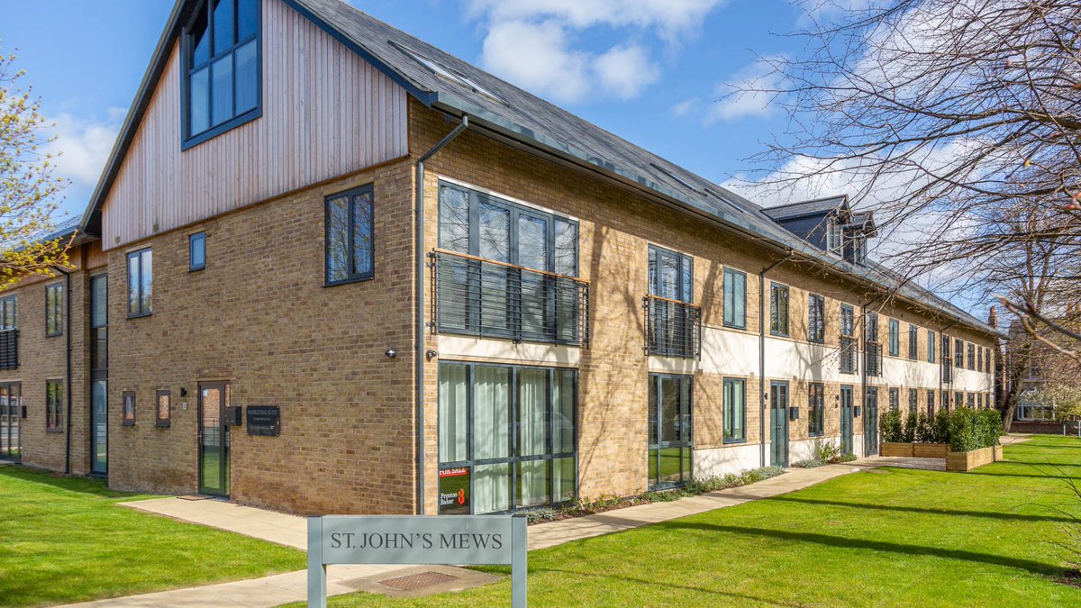 CaedmonHomes's tweet photo. Our St John's Mews #apartments in #york are just 200m from the Inner Ring Road and a 20-minute walk from York train station - the perfect location for #buytolet #investors, as it's easily accessible to holidaymakers looking for city-centre accommodation > https://t.co/YyJydWmttr https://t.co/fuBWrsNofU