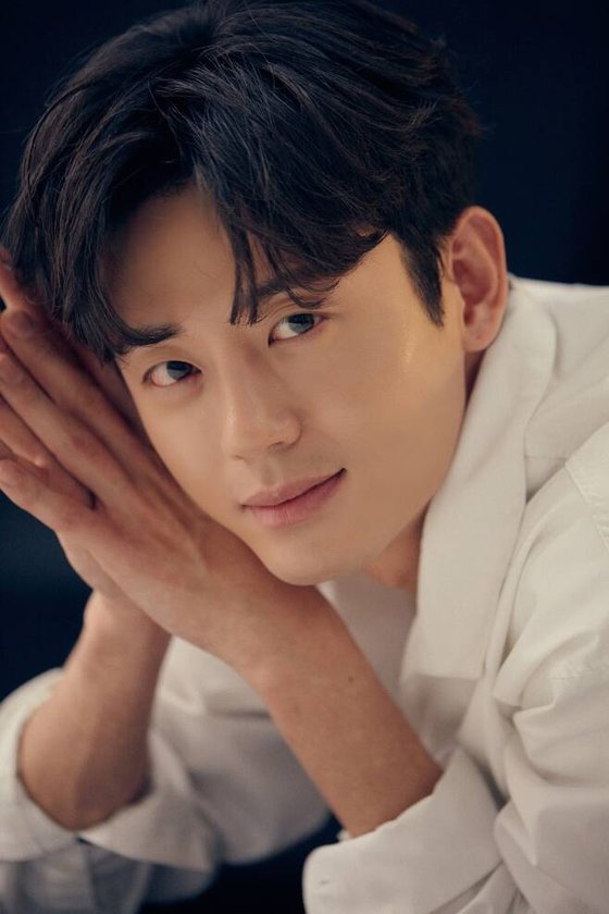 ли хонг йи. нам джу хёк фея тяжёлой атлетики. ли хунъи. ли хун и (li hong yi). лин ху и.