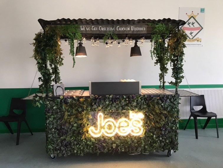 sayyestonyes's tweet photo. Today we're at @LadyLumleys as the team prepare for an exciting lunchtime with @lovejoesnews serving up our bushtucker trial menu🐛🐜

We'll share more photos soon😍@NSMW @LACA_UK 

#NSMW2021 #schoolcatering #nationalschoolmealsweek #nutrition https://t.co/t0YAkDR2IY