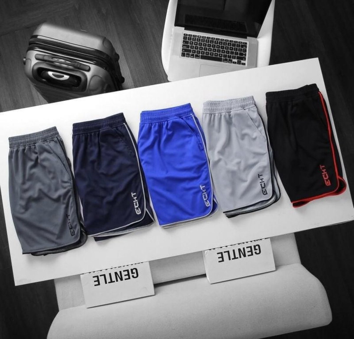 ខោហាត់ប្រាណមាន4 ខោ 4 ពណ៌សំរាប់បងៗចូលចិត្តហាត់ប្រាណ ( GYM) អាចកាម្មង់ជ្រើសរើសបានអាចខមិន ឆាត inbox 📥