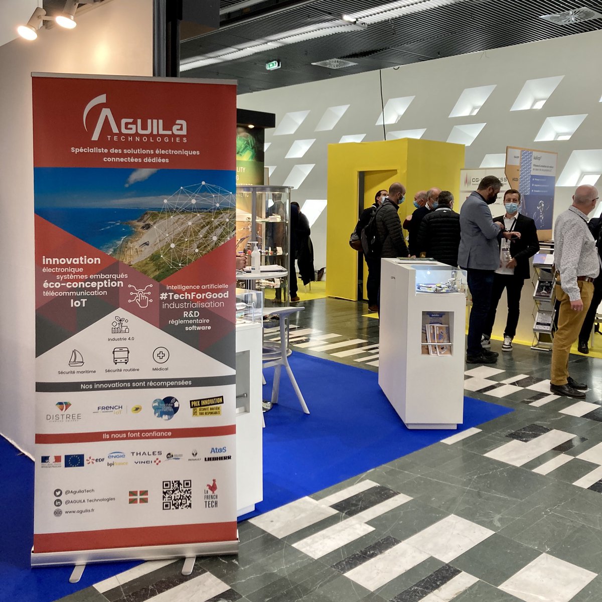 AguilaTech's tweet photo. Nous y sommes ! 🚀

Pendant 2 jours, Aguila Technologies est présent au @SIDOevent Paris - IoT, AI, Robotics &amp; XR.

Retrouvez nous au stand H10, prêts à répondre à tous vos besoins et questions ! 

#objetsconnectés #innovation #bureaudetude #IoT https://t.co/qgdyMIJKjh