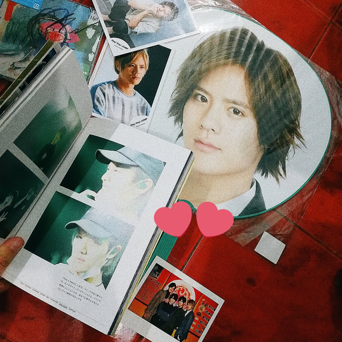 rairaike1to's tweet photo. Can i say how happy iam that these hauls arrived today? Like literally i cried when I opened it just now. Super thank you @johnnysbazaar for always always accomodating my request and for taking care for these. I hope you get well really soon okay? 💚 ++ cont. https://t.co/VxPRVFG3Sn