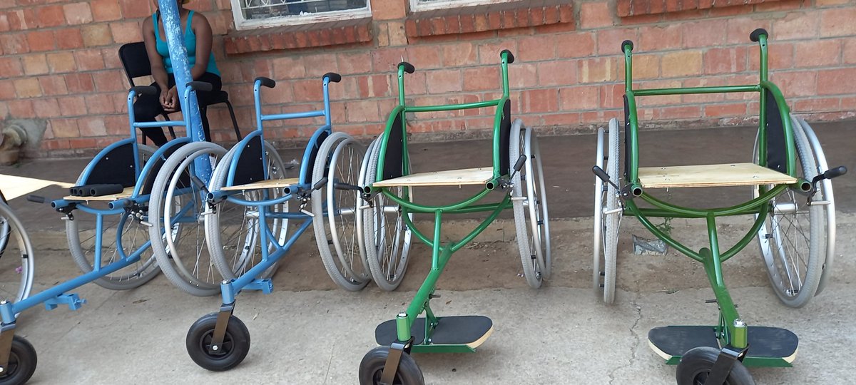 GwiziSoneni's tweet photo. #PromotingLocalProducts by #PWDs 
I visited LOREWO an organization in #Bulawayo that manufactures wheelchairs ♿ &amp; other #disability devices. You can buy these products - place your order to donate to a friend who has a #disability https://t.co/3EMDlnenhu