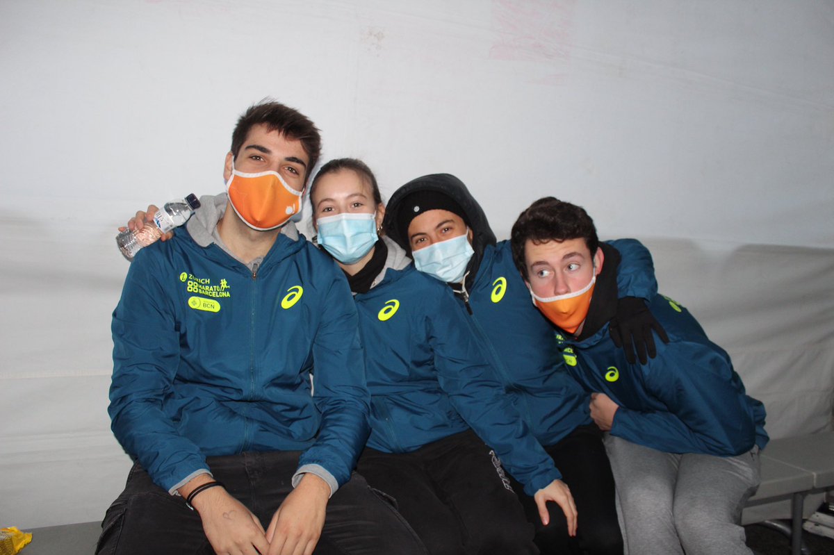 Jo_DiC's tweet photo. Un any més @Jo_DiC colaborem com a voluntaris en la @maratobarcelona. Tres dies d’emocions, retrobaments i esport per tornar a gaudir d’un esdeveniment com aquest, 973 dies després. https://t.co/rbba9BGpE2