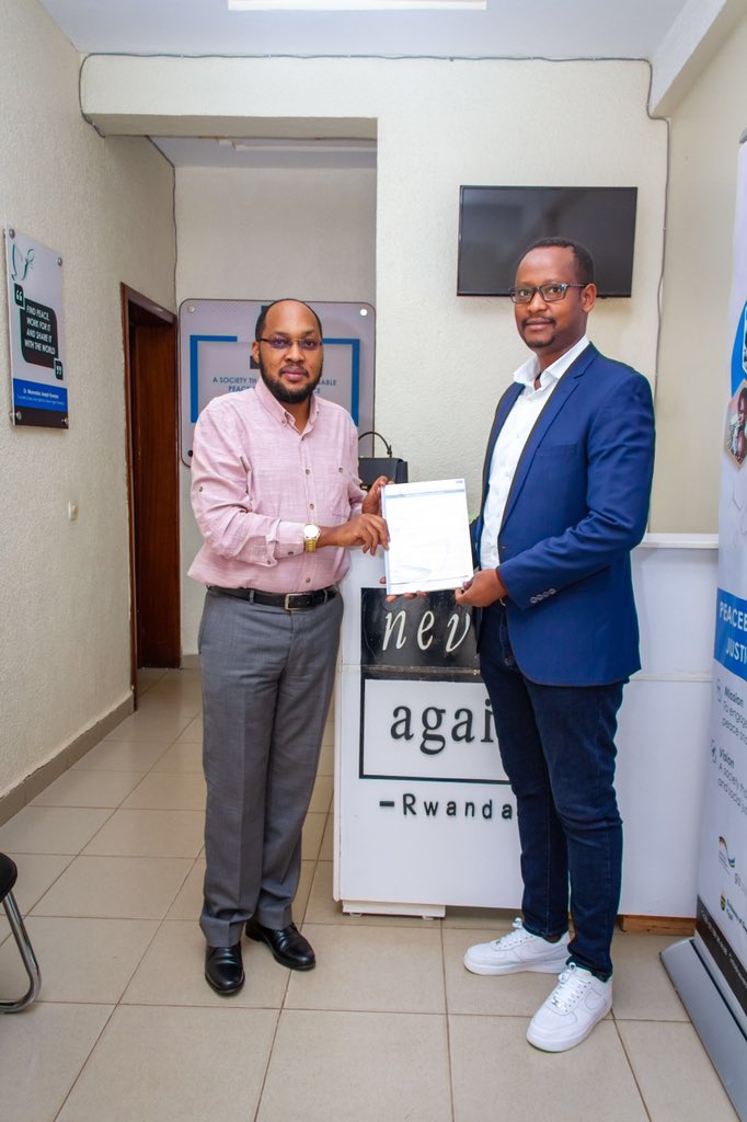NARwanda's tweet photo. In line with our new strategic plan (2021-2025), we have signed two partnership agreements with @ForumRwanda and @crd_rw as part of our wider plan to support CSOs and CBOs to strengthen citizen participation and provide human rights education. @SwedeninRW https://t.co/XBQn85vlLc