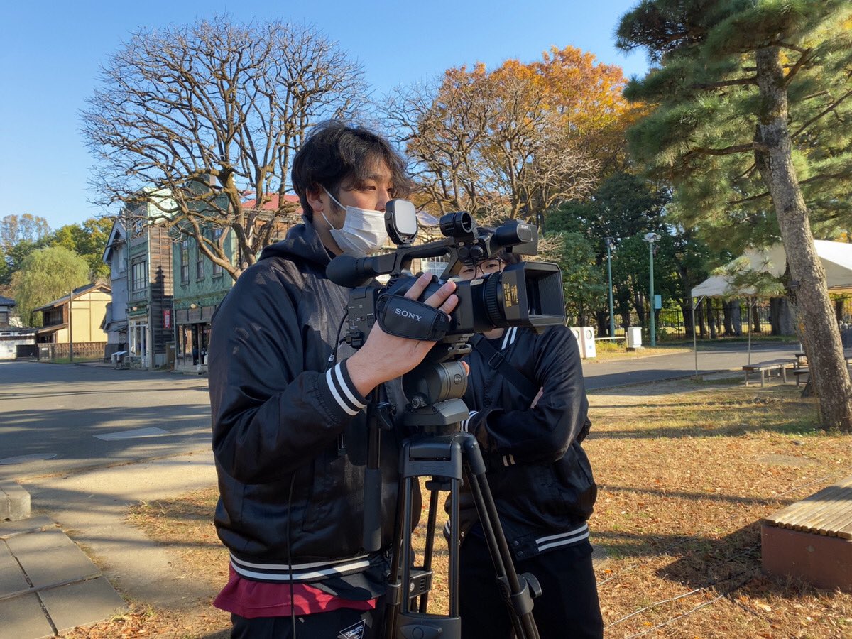 event21rental15's tweet photo. 東京での配信現場が終了！
関係者全員、こだわりにこだわった配信で、リハから本番まで生きた心地がしないくらい緊張感のあるお仕事でした（笑）

終わった後は沢山の方々から
「イベント21さんのお陰でいい配信になりました！」と
言ってもらえて一安心

プレッシャーも凄いけどその倍くらい達成感！ https://t.co/oSQrvv4xGN