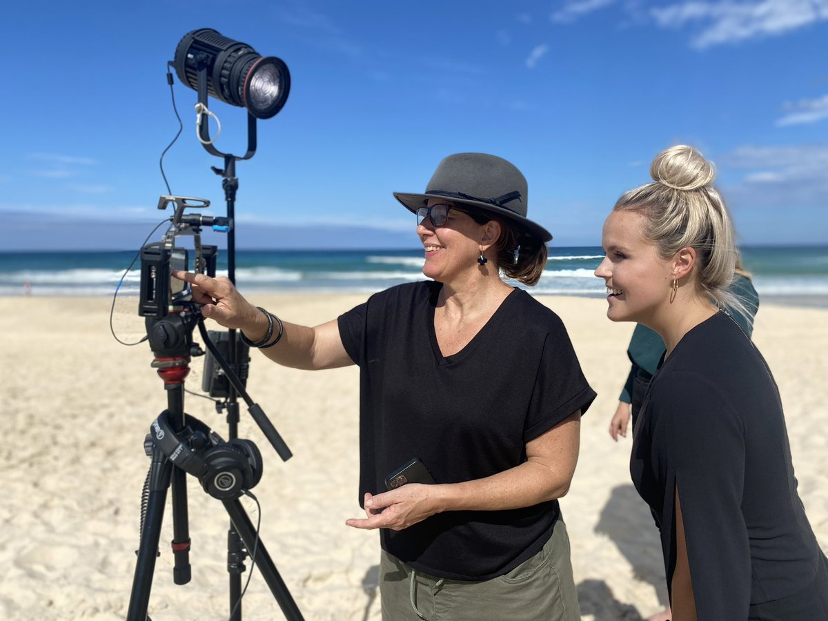 Julie Hornsey tweet media