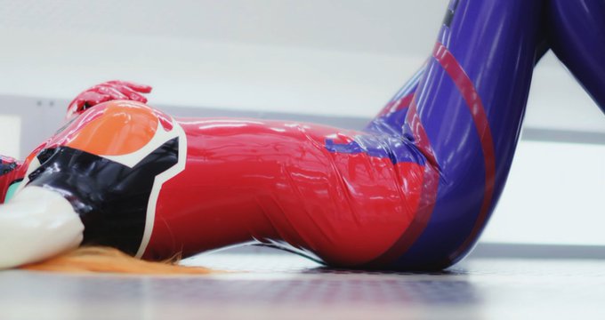 Twitterのコスプレ画像23