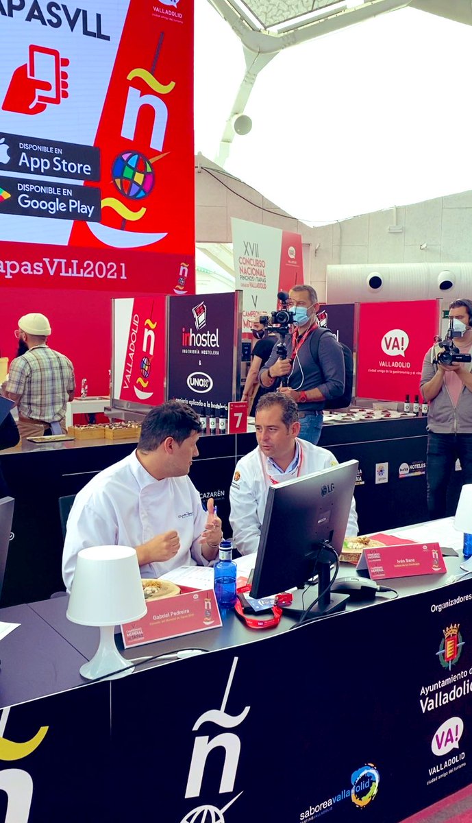 SEGUNDO DÍA <a href="/Saboreandolavid/">Saboreando La Vida</a> en  XVII @CNPinchosVLL con <a href="/_JesusSanchez/">Jesús Sánchez</a> del <a href="/cenadordeamos/">Cenador de Amós</a> como presidente del jurado, acompañado de Pepa <a href="/QuencodePepa/">Rest. Qüenco de Pepa y tienda "La Huerta de Pepa"</a> Ivan Sanz <a href="/dehesacanonigos/">Dehesa Canónigos</a> <a href="/Vero_Zuma/">Vero Zumalacárregui</a> <a href="/PenaChef/">Peña</a> y más
Buena suerte a tod@s
#tapasvll2021 #CNPT21 #tapas #gastronomia #valladolid