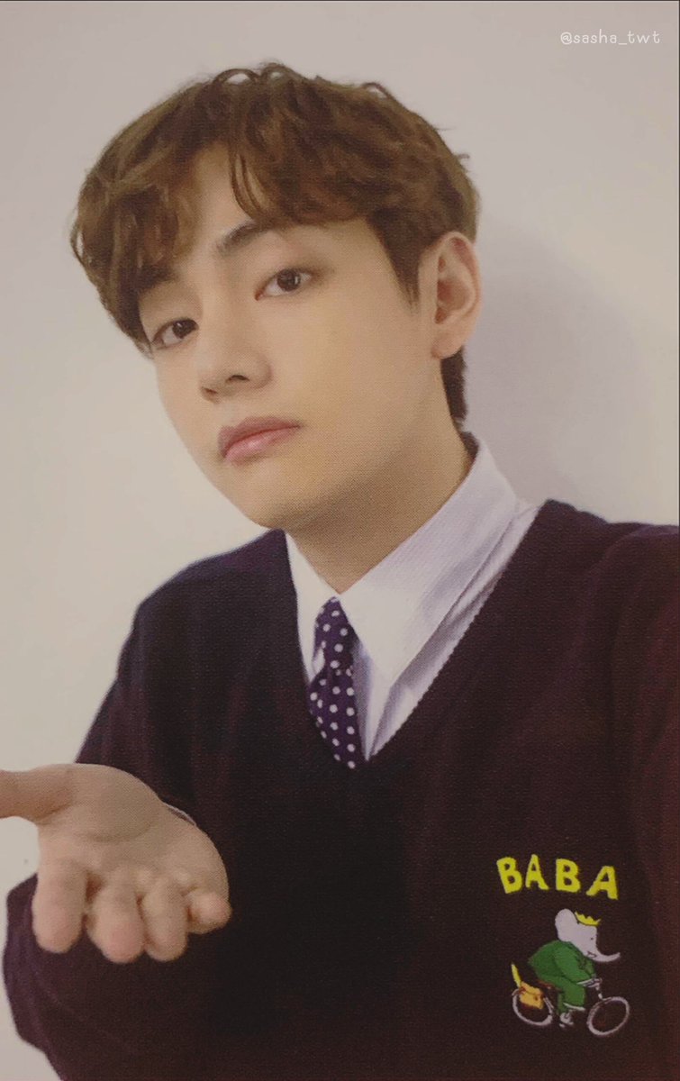 sasha_twt's tweet photo. [Scan]「BTS JAPAN OFFICIAL FANCLUB」×「BTS JAPAN OFFICIAL MOBILE」 

W Member Gift 💜 V

#방탄소년단 #btscollection #sashabts #bts #V #TAEHYUNG https://t.co/i3BTnHRY3q