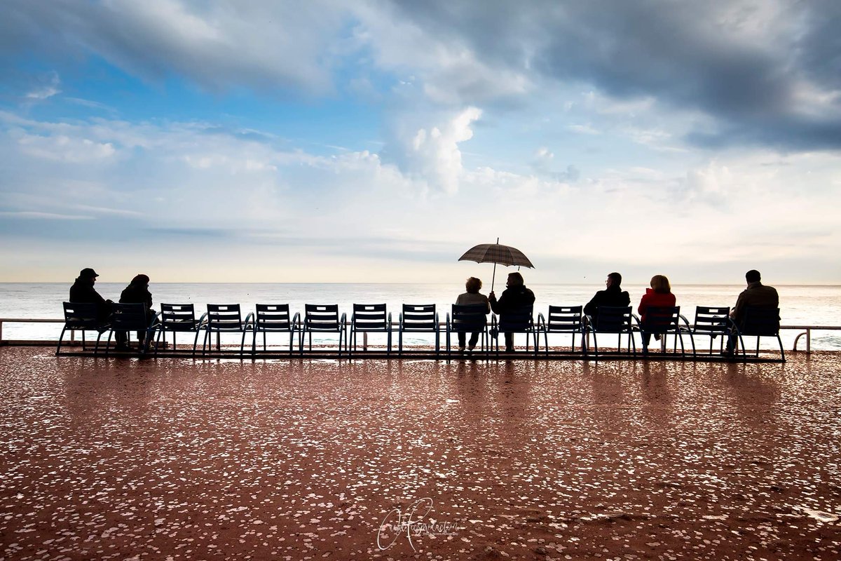 Entre les gouttes
Nice promenade des Anglais
<a href="/Caesa_picsprod/">Caesa Picsproduction</a>
.
Caesapicsproduction.com
.
<a href="/villedenice/">Ville de Nice</a> <a href="/VisitCotedazur/">Côte d'Azur France</a> <a href="/ExploreNCA/">Explore Nice Côte d'Azur</a> <a href="/cestrosi/">Christian Estrosi</a> <a href="/Dominiq_Estrosi/">Dominique Estrosi-Sassone</a> <a href="/meteofrance/">Météo-France</a> <a href="/MeteoFrance_SE/">Météo-France Sud-Est</a> <a href="/MeteoCotedAzur/">Météo Côte d'Azur ☀️</a> <a href="/canonfrance/">Canon France</a> #nice06 #frenchriviera #CotedAzurFrance #france #Meteo