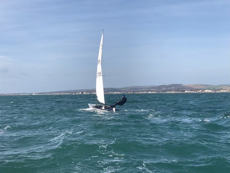 Thanks Reuben for the video and pics of Sunday’s sailing - sun, wind and waves for the first of the cooler series