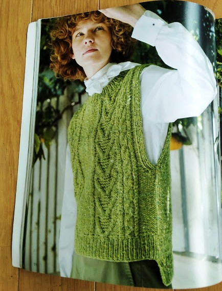 garnet7626's tweet photo. ブリティシ��エロイカでベストを編みました❗️🦺🧶
深い��リーンが秋冬のコーデに大活躍❗️🌞🎵🎵😃
💚💚💚
#パピー
#ブリティシュエロイカ
#編物
#ヨーロッパの手あみ
#ベスト https://t.co/3c6a9GUAOp