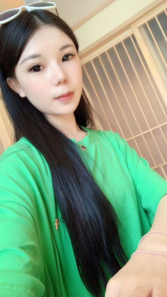 XwMG2wBMLQ1i61Q's tweet photo. 反差表来了 https://t.co/NzJKjbGXqo
