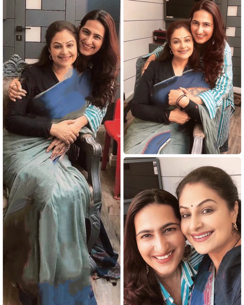 AyeshaJhulka's tweet photo. On my shoot set I'm surrounded by nothing but great people. I've been blessed with that, so really, I've got no choice but to be an all-around good person. @ShikhaaSharma03 @Abundantia_Ent #bestproducer #bestproduction #sets #shootlife #contagious https://t.co/PsS9ugWHvx