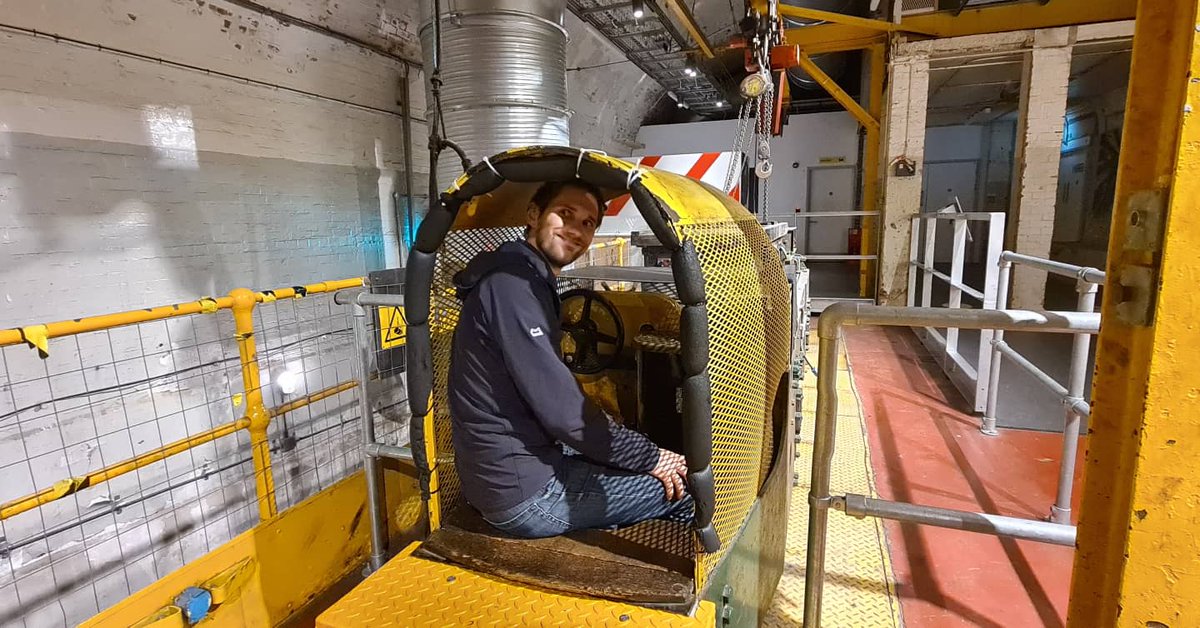 xJenniDx's tweet photo. Brilliant morning at the postal museum and on the post train - was amazing seeing how post used to be transported around London! #postrail #posttrain #postalmuseum https://t.co/I1KA7rYHKM