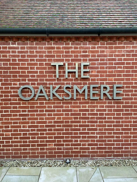 PI_SolutionsUK's tweet photo. Annual management meeting for the team yesterday.
Great hospitality from the Oaksmere based in Eye, Suffolk.
#management #businessgrowth #ukbusiness #processinstruments #instrumentation https://t.co/apu3vmlmic