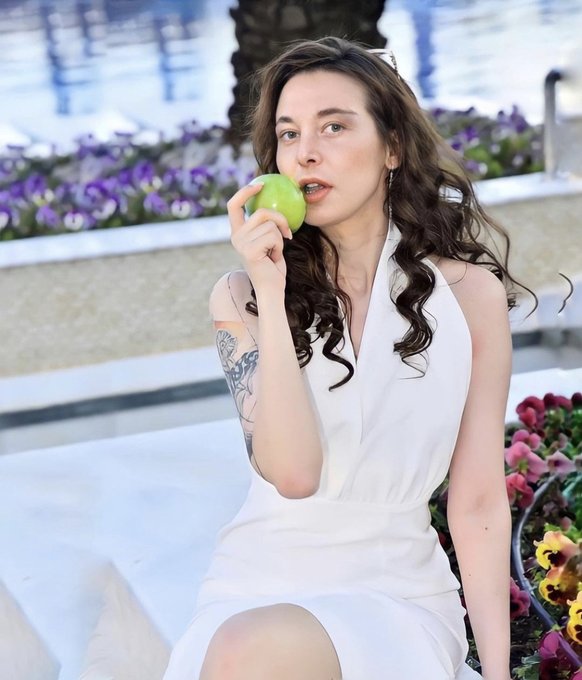 <a href="/elonmusk/">Elon Musk</a> I love Spice Girls ❤️