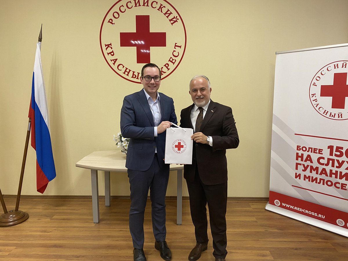 drkerem_en's tweet photo. Visiting the Russian Red Cross today to discuss the humanitarian situation in the region and our future partnerships.

Very effective discussions with the youngest NS President of our Movement, Dr. Pavel Savchuk, his team and IFRC colleagues based in Moscow. https://t.co/L16caG0WPm
