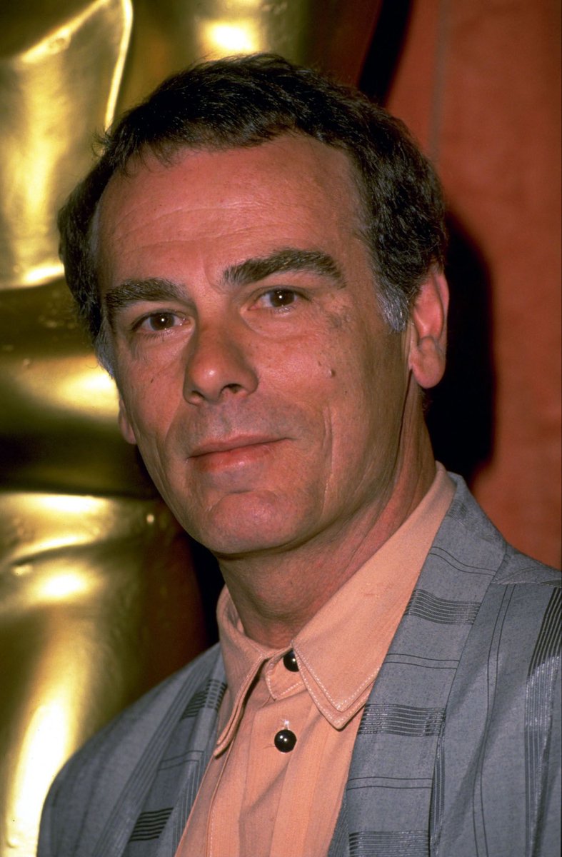 David Lynch avait failli faire une syncope en le voyant arriver au casting de Dune, le croyant mort. De "l’enfant aux cheveux verts" à Al dans Quantum Leap et BSG, Dean Stockwell marquait par sa présence un peu folle. RIP