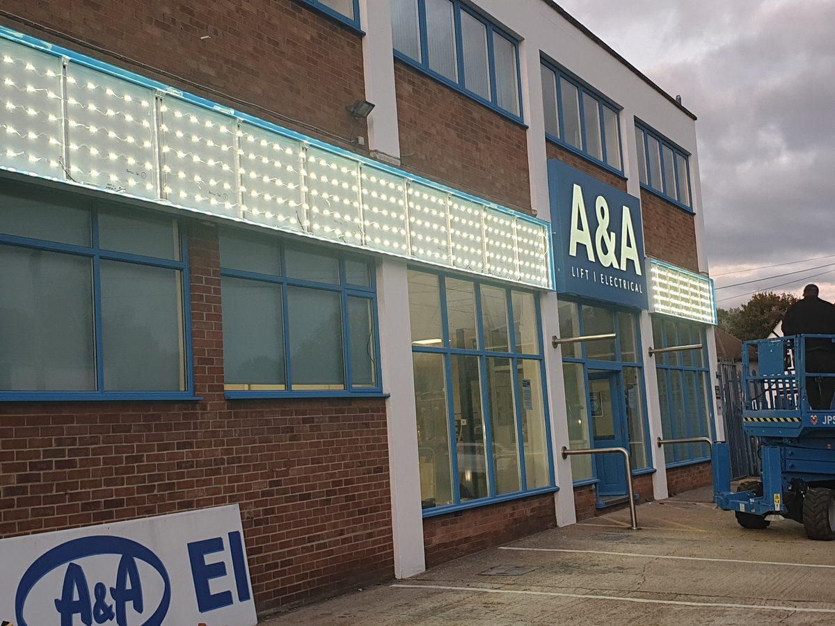 AAElectricalUK's tweet photo. A much anticipated renovation of our shopfront has resulted in a fresh, modern and striking look to coincide with our new branding. Come and experience it for yourself...
#Instore #Byphone #Online #AAElectricalUK https://t.co/sjhgjoJcg5