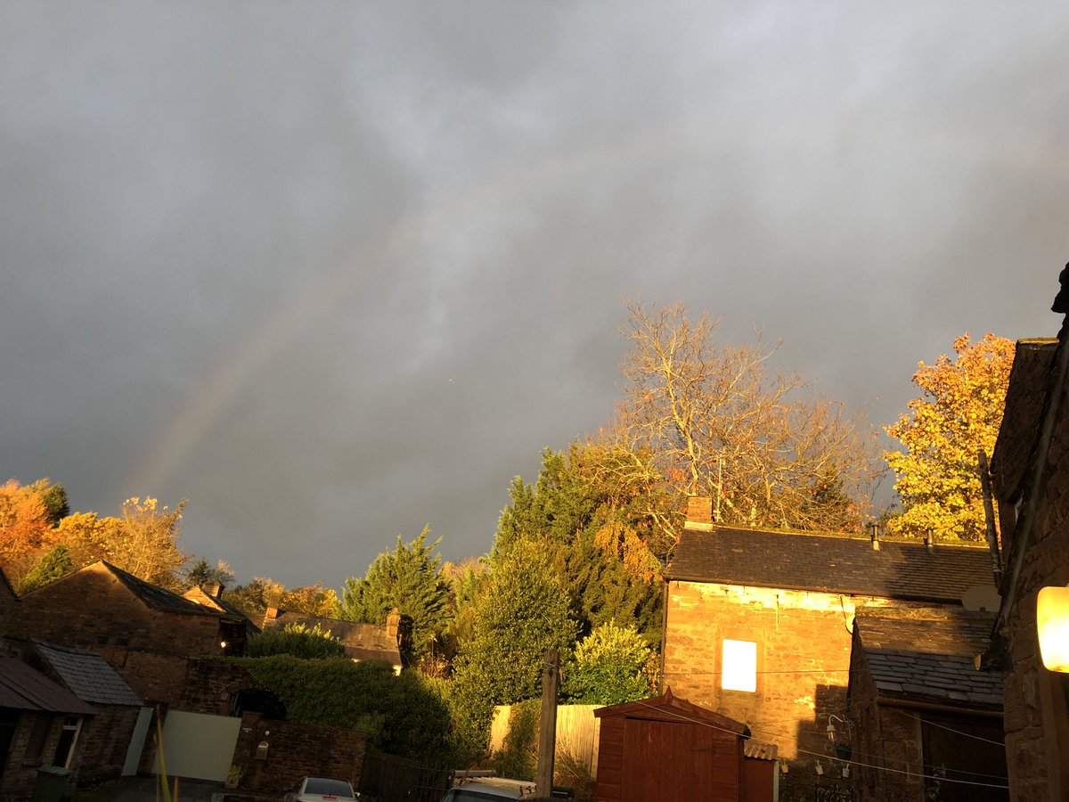 JillFortune's tweet photo. If life gives you rain, find the rainbow! 😊 https://t.co/yMQ9MDaJlr