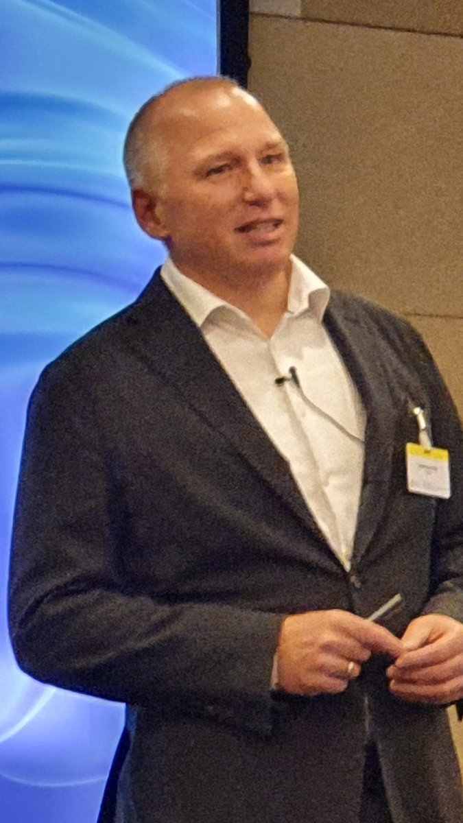 Harald Biedermann tweet media