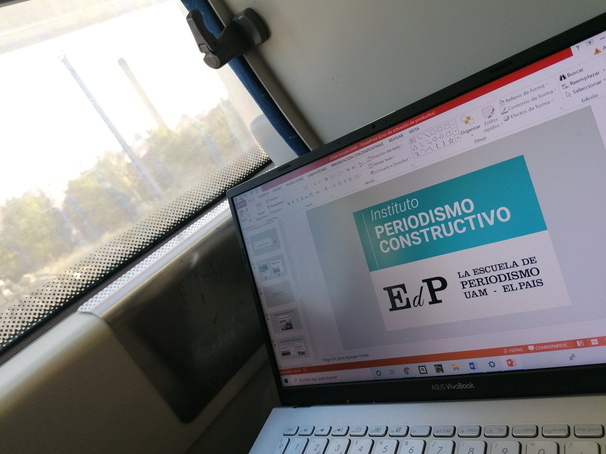 AlfredoCasares's tweet photo. Como sus colegas de @elpais, los alumnos y alumnas de @EdPeriodismo no guardan fiesta hoy en Madrid. ¡Nosotros tampoco! Encantado de acompañarles esta tarde y poder conversar. #periodismoconstructivo #periodismodesoluciones https://t.co/58iJvqWKrr