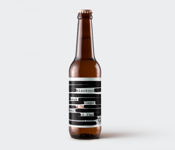 Go_Deer's tweet photo. 🍺🍺🍺 Нет, ну вы полюбуйтесь на столь разные варианты для «Этикетка для темного пива «Blackout»»  И да, «Пикирующий козёл» – вернулся!
6 дней до завершения приёма работ! 💢 В конкурсе приняли участие 13 дизайнеров, предложив 28 решений.
👨‍🎨 Гонорар… https://t.co/GNdZLEjUV9 https://t.co/lzVEKmB7RD