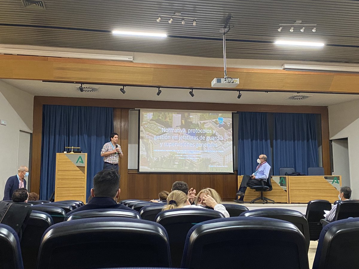 HRegionalMalaga's tweet photo. Hoy el Materno Infantil acoge el curso de actualización de Jefaturas de Guardia y Supervisores.

Seguimos avanzando 💪🏻 https://t.co/cenArSiHkg
