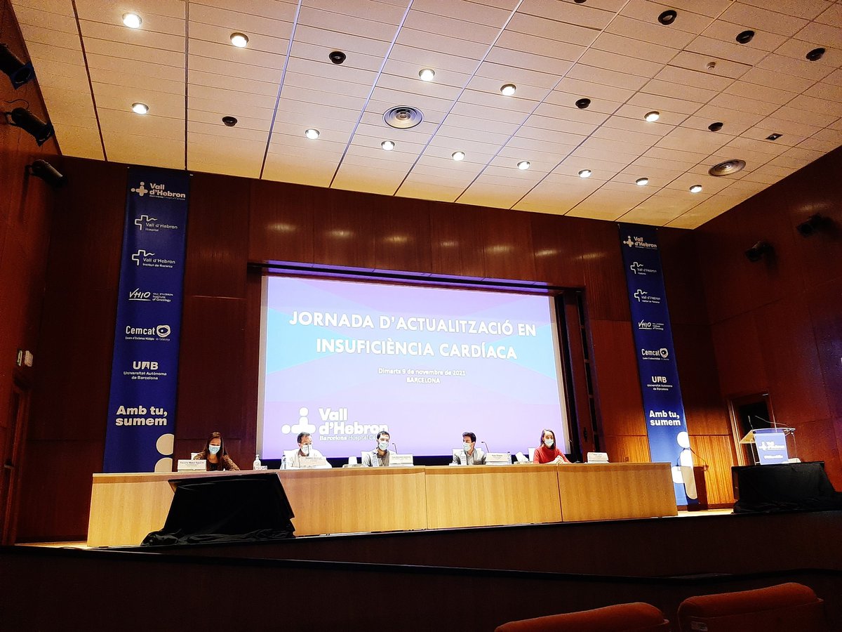 Ana Méndez (@anamen_81) on Twitter photo Comença la Jornada d'Actualització en Insuficiència Cardíaca <a href="/vallhebron/">Vall d'Hebron</a> amb la Taula de Novetats de les noves guíes d'IC 2021 <a href="/tsorianocolome/">Toni Soriano Colomé</a> <a href="/AleixOlivella/">Aleix Olivella</a> <a href="/cardiologiavh/">Cardiología Vall d'Hebron</a> #antoniosanjose #paulinamassi Comença la Jornada d'Actualització en Insuficiència Cardíaca <a href="/vallhebron/">Vall d'Hebron</a> amb la Taula de Novetats de les noves guíes d'IC 2021 <a href="/tsorianocolome/">Toni Soriano Colomé</a> <a href="/AleixOlivella/">Aleix Olivella</a> <a href="/cardiologiavh/">Cardiología Vall d'Hebron</a> #antoniosanjose #paulinamassi