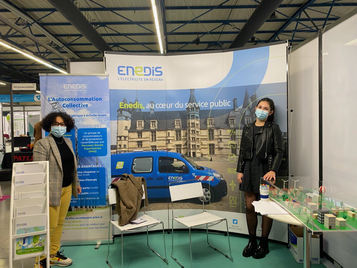 Enedis_BFC's tweet photo. #endirect Nous vous accueillons aujourd'hui à la 20ème édition des Rencontres Industrielles de l'#Yonne et de #BourgogneFrancheComté pour la transition écologique organisées par @CCIYonne.
#TransitionEcologique #Ridy
#servicepublic #industrie #entreprise https://t.co/9ERo1DkD1v