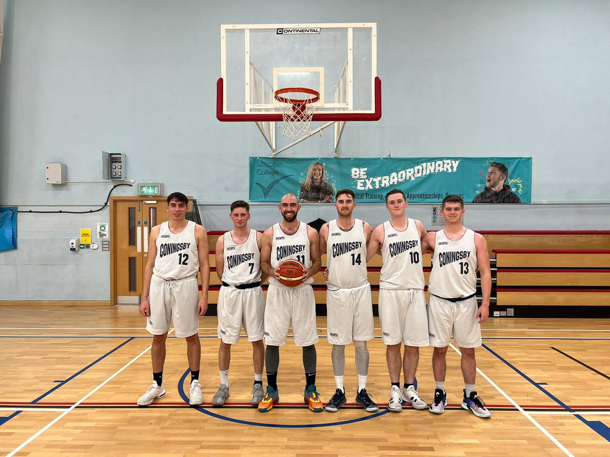 rafbasketball's tweet photo. Our Lincolnshire based team pulled out all the stops with a 49-23 win against local league team  Sleaford Hawks. Congratulations TEAM! 🏀🎉 @HQRAFSport #RAF #RAFBBA #RAFBASKETBALL https://t.co/k3oIkRXJX8