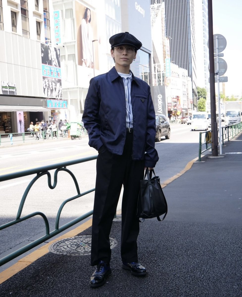 tokyomodesnap's tweet photo. Name: Fuji
Occupation:Office woker
/
Inner: #acnestudios
Shoes: #prada
Ring: #tomwood
Earring: #careeringf
Bangle: #vintage
/
https://t.co/23QZQIfoBX https://t.co/0rFF5QMqK1