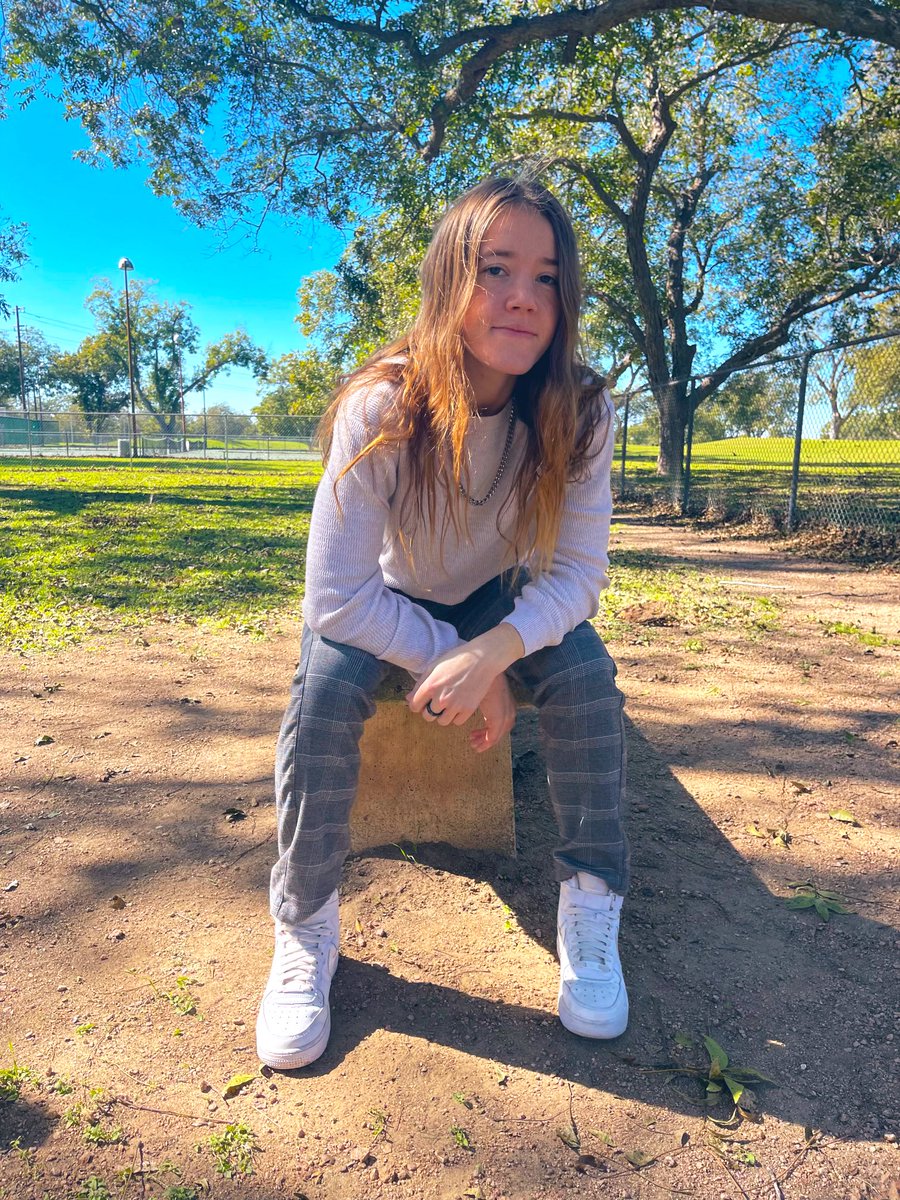 kalli_jean's tweet photo. Long time no tweet Twitter 💚🦋🐲💙 https://t.co/m4PG2fm3j6