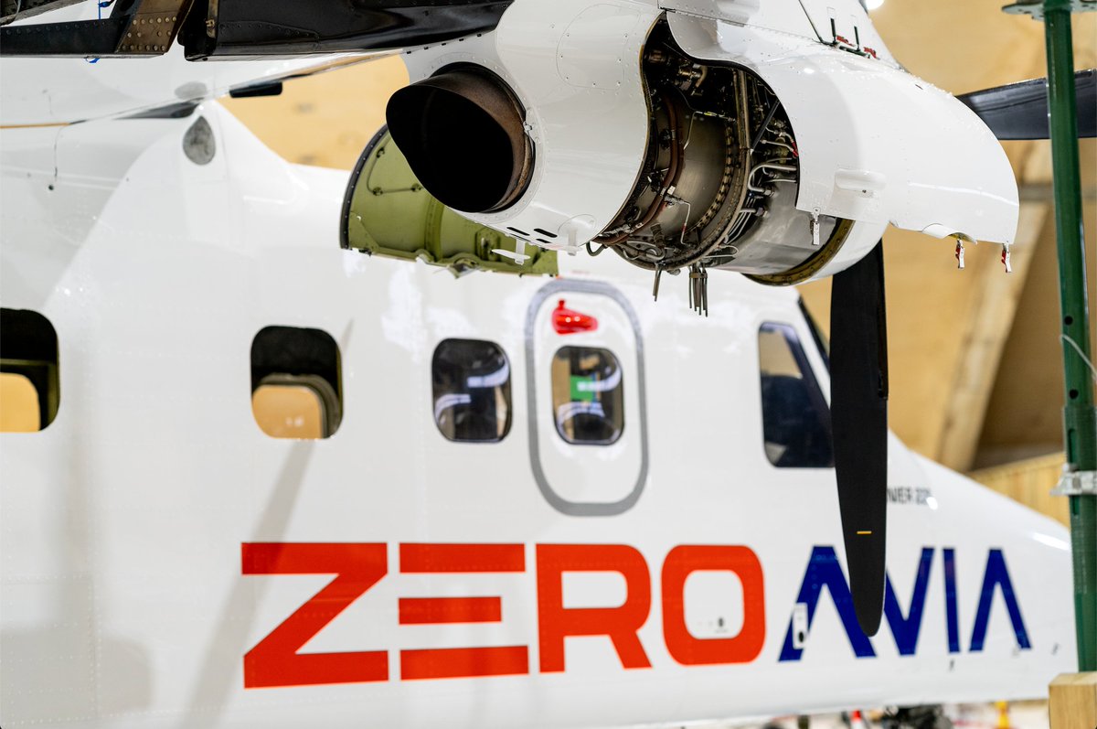 ZeroAvia's tweet photo. We're thrilled to announce our partnership with ASL Aviation Holdings in developing #hydrogenelectric engine conversions for up to 10 of their #ATR72 freighter aircraft. With this collaboration, we're one step closer to #zeroemission cargo flight. #netzero https://t.co/L2RvbEsI70 https://t.co/2zf0h5Y3Xg