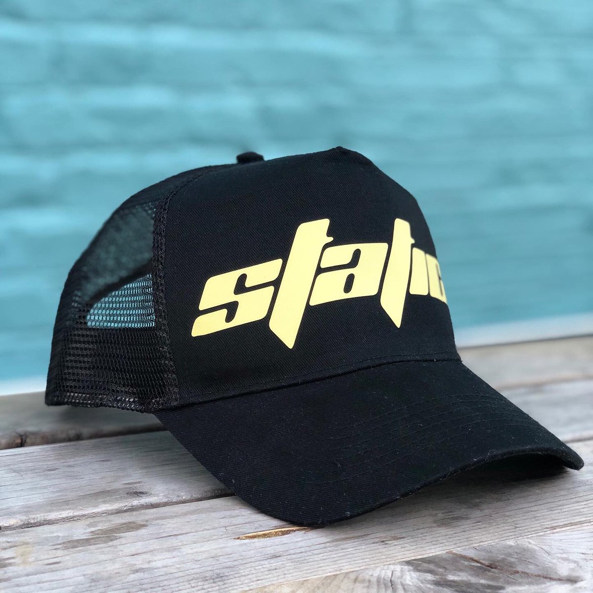 Keep Your Head Warm This Winter
staticplug.com