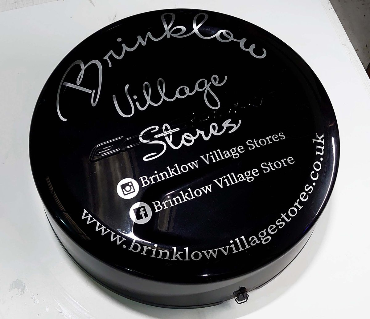 LNGraphicDesign's tweet photo. Custom Wheel Cover Graphics for local business #Brinklow #Village #Store 🛍
L & N Graphic Designs
📞 01788 833020
📧 l_ngraphicdesigns@hotmail.co.uk
https://t.co/3dnk8L4uhI
#lngraphicdesigns #customsignage #customgraphics #wheelcover #wheelcovergraphics #localbusiness https://t.co/JVO5Acc8Y4
