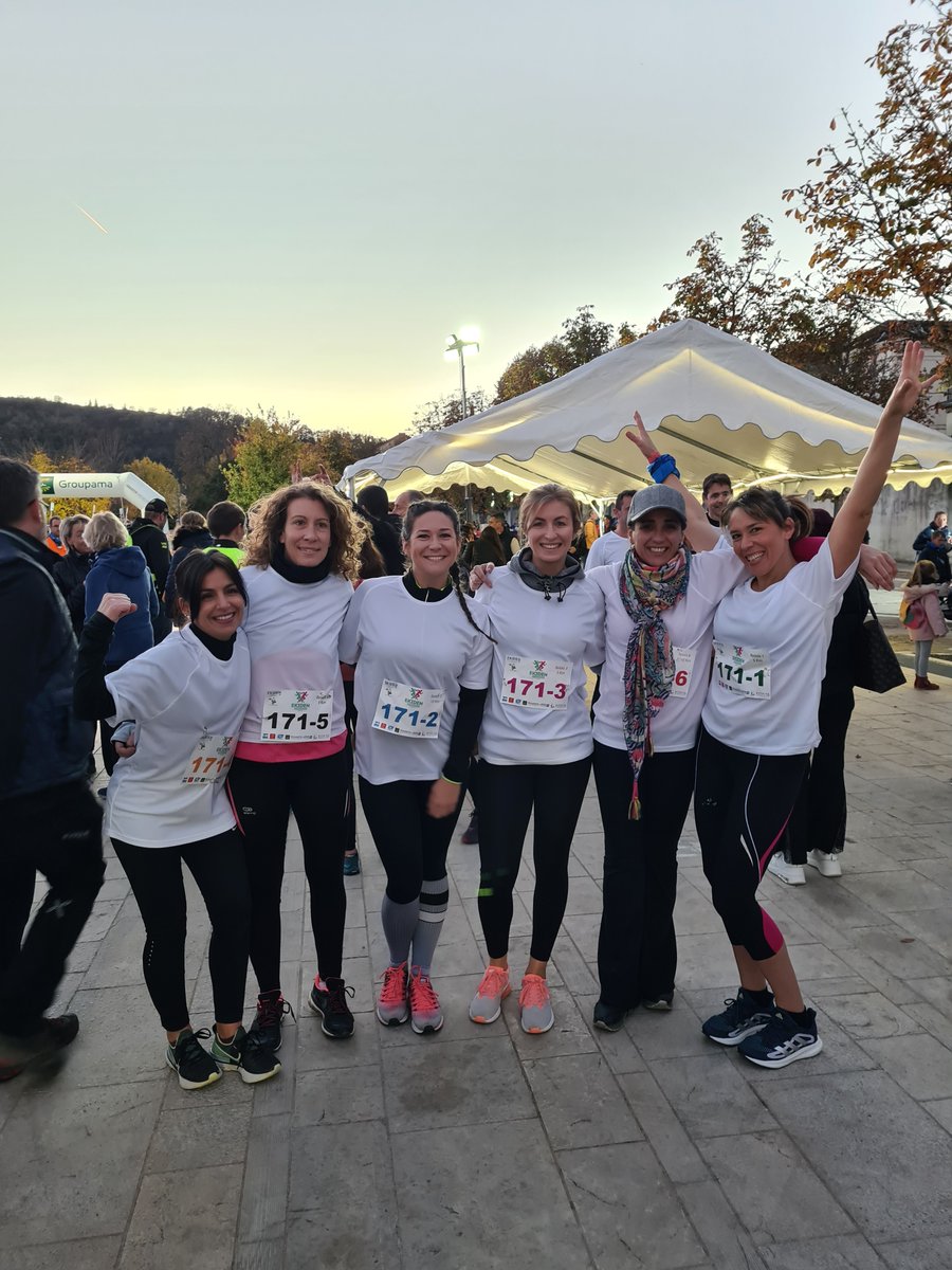 🏃Ce Samedi 6 Novembre, notre Team Phyt's s'est mobilisée pour l'Ekiden à Cahors dans Lot. 💪
Le but de cette course est de courir en équipe au profit de la recherche pour la maladie d'Huntington !!!
Bravo à nos participant(e)s 😉
#solidarite #recherche #sport #running