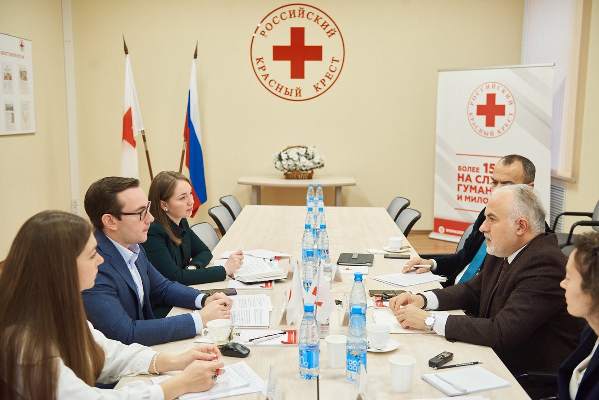 "We highly appreciate our cooperation. Not only at the bilateral level, but also at a global scale" - Kerem Kinik <a href="/drkerem_en/">Kerem KINIK</a> said visiting the RRC. Pavel Savchuk added in turn that "cooperation with the Turkish Red Crescent is based on strong ties, friendship and mutual respect"