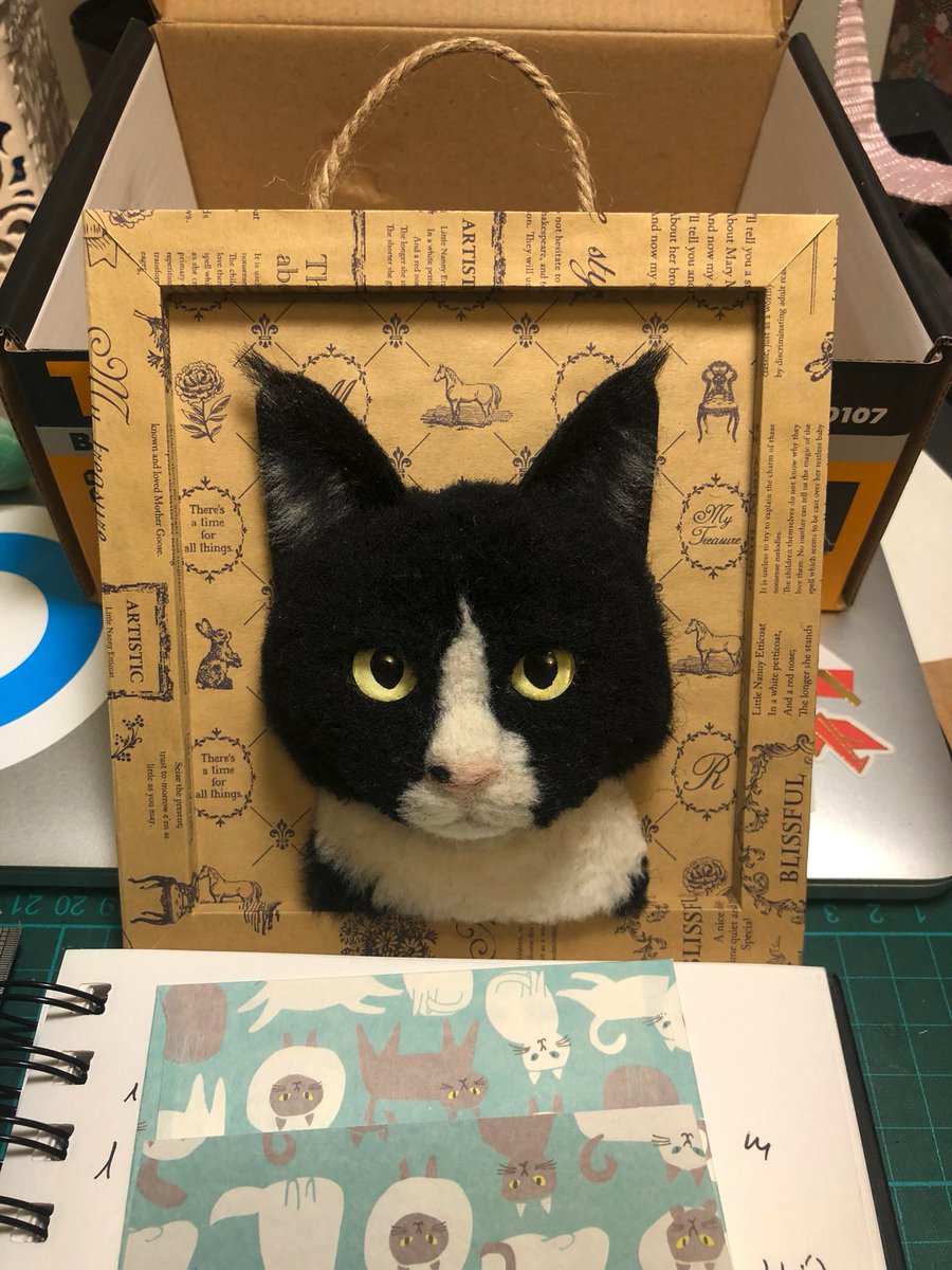 #NeedleFelting this piece took me about 2 weeks to make 😩😩