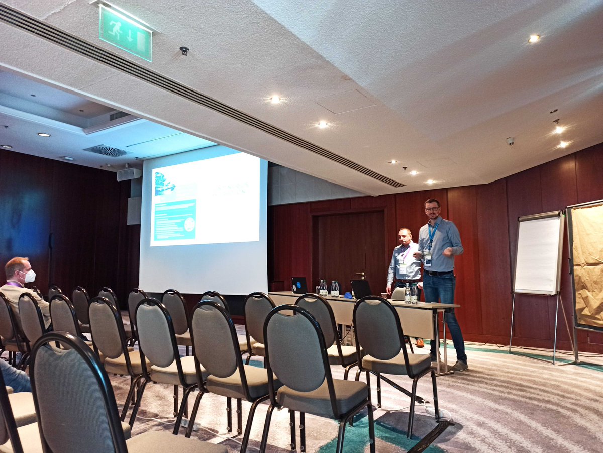 jaxcon's tweet image. Alexander John-Anacker und Azmir Abdi geben Ihnen einen Ansatz für #Integrationstests, damit Tests auch im Umfeld von agiler Softwareentwicklung, DevOps-Teams und dem Microservices-Ansatz gut organisiert sind.

#jaxcon