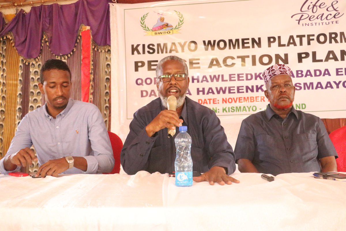 WomenSwso's tweet photo. SWSO/LPI conducted two days consultative meeting in Kismayo, the main agenda of the meeting was to create awareness within the community on how to overcome post-election and pre-election violence within Jubaland. Kismayo platform played an essential role in facilitating the event https://t.co/zPPcKDmZNE