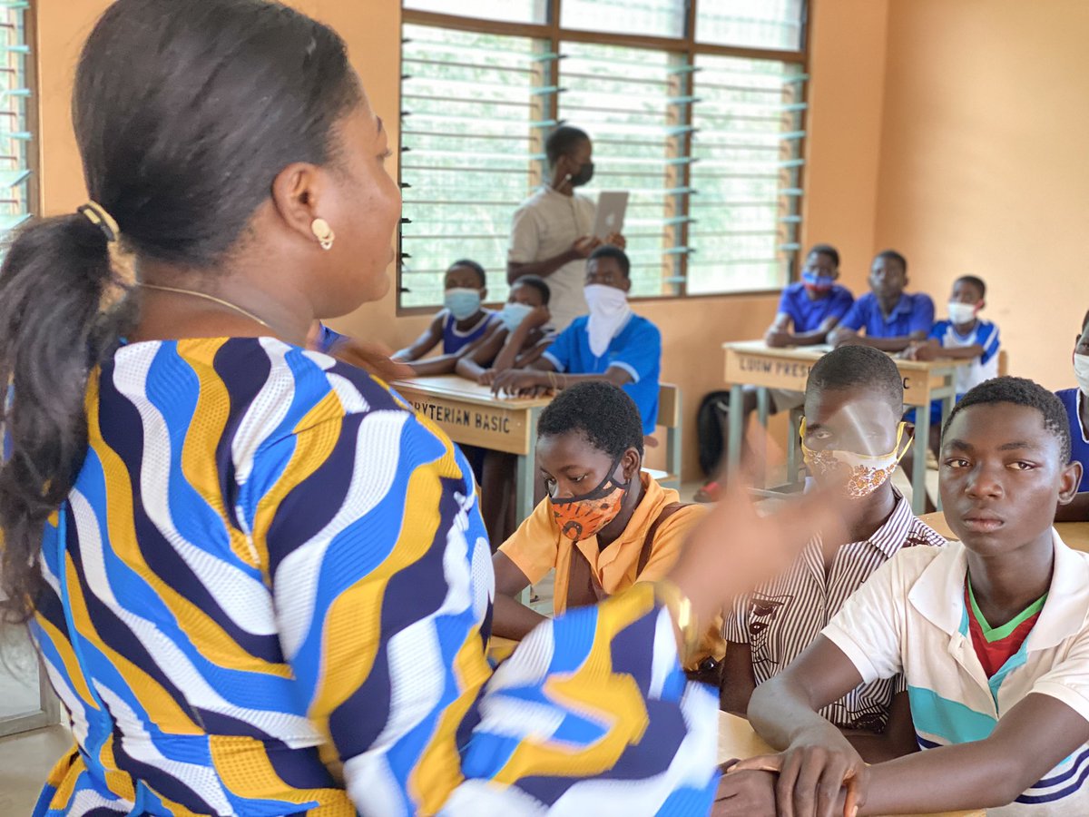 SspGhana's tweet photo. Pearl Naa Ashong is a professional journalist, Voice-over artiste and currently works with Ministry of foreign affairs,Ghana.
#SchoolsSupportProject #SspGhana #JonilarNet #NonProfit #CharityWorks #GhanaEducationService #BooksForKids #HumanitarianAid #Luom #ShaiOsudoku https://t.co/cBqFpmM41E