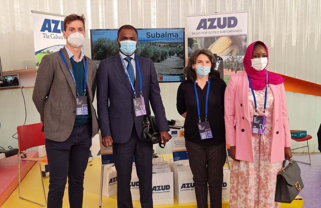 AZUDWater's tweet photo. ¡Os esperamos en #INNOVAM+ en Cartagena!

Tenemos la oportunidad de presentar todas nuestras innovaciones en sistemas de riego y fertirrigación aplicadas a proyectos de investigación y desarrollo como #BLOOM, #SUBALMA, #DIRELMIVID, #SUDIPRO, #TOMABIOTIC, #OXIDAGUA

#AZUDteam https://t.co/xSz8aJOwFa
