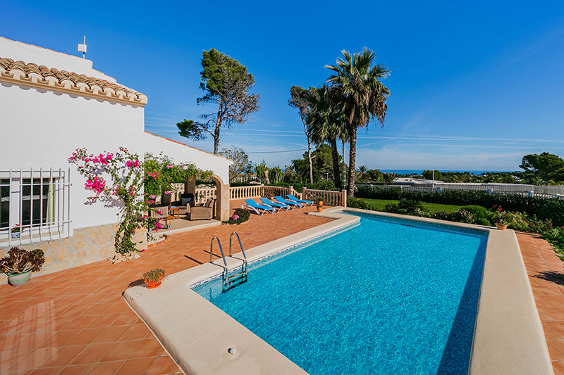 info_pearl's tweet photo. 4 bed #villatorentinjavea close to #javeabeach &amp; #javearestaurants with its own #privatepool &amp; seaviews.  Villa Diana is ideal for #holidayinspain For your #holiday2022 for something special, book with #SomethingSpanish https://t.co/RoqZyW6Qwx