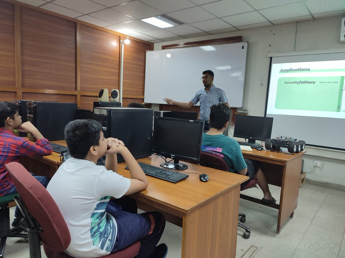 smartcitylabned's tweet photo. Introduction to Robotics followed by an introductory session on Drone control, ROBO Car activity, and some challenging programming tasks for the students
#Stem #learning #technology #students #School #programig #RoboCar #artificialintelligence #entrepreneurship #robotics #society https://t.co/RoOiff3DV2