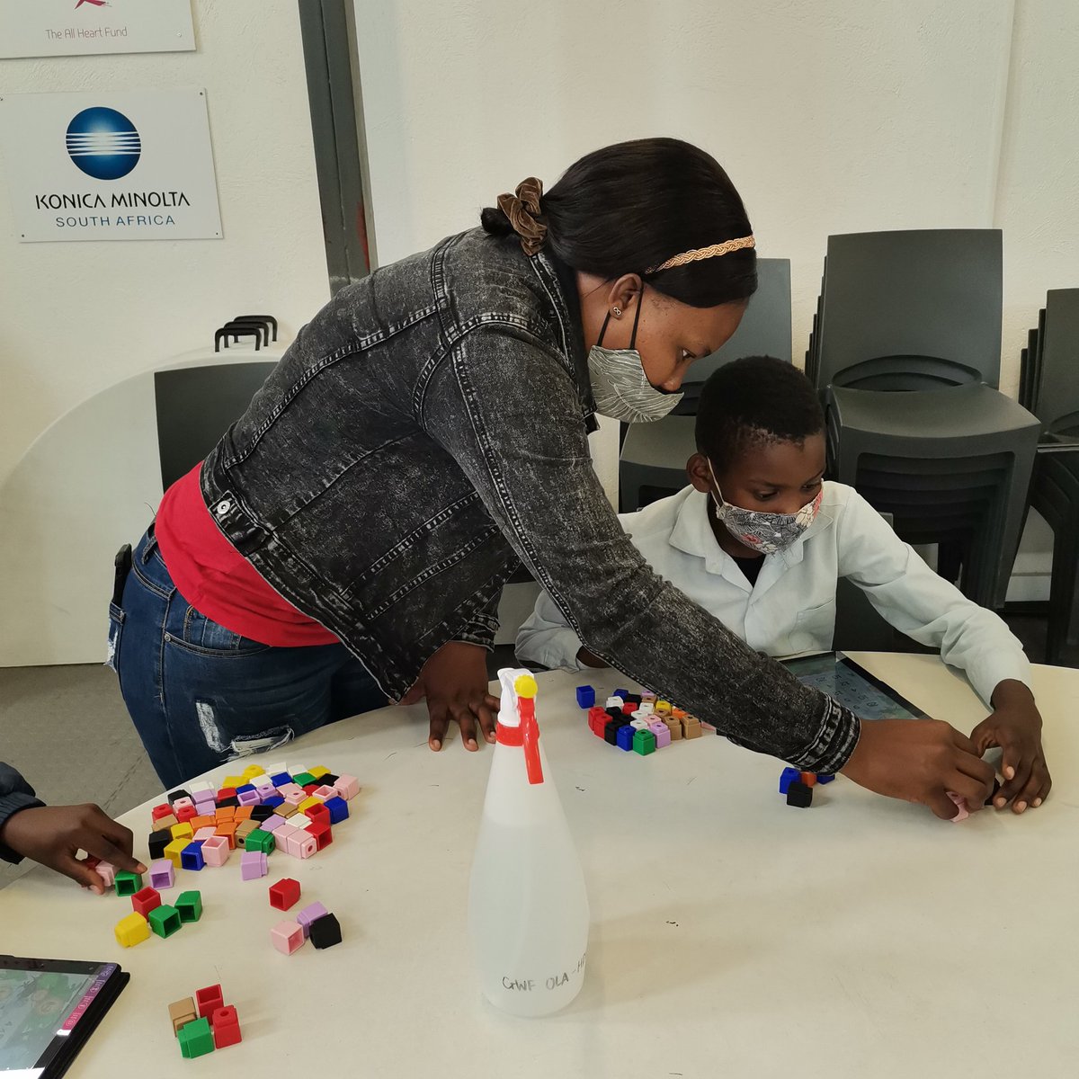 Reenate39's tweet photo. #OpenLearningAcademy Doing Multiplication using the Math Bingo app @HazyviewDLC @GwfOnline https://t.co/TQIfKAzqZv