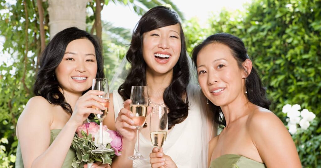 OrchardsScotts's tweet photo. Are you getting married? A #smile #makeover is perfect to get a much-needed confidence boost: - https://t.co/1n8JzisSre #smile #invisalign #beautifulsmile #smilebeautiful #straightteeth #braces #clearaligners #teethstraightening #smilemakeover #dentalcrowns #crowns #samedaycrowns https://t.co/oDbMTGKjkI